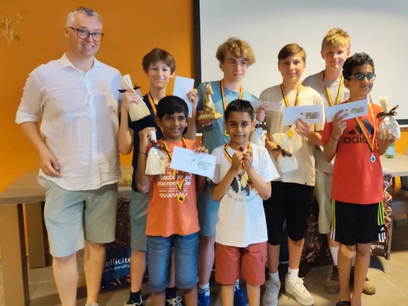 Spanning en spektakel op het Gouden Paard Jeugdblitz Schaaktoernooi 2026!